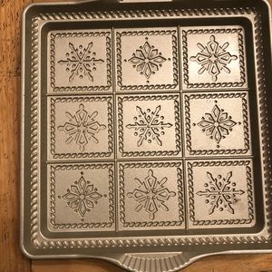 Nordic Ware Shortbread ed Cookie Pan
